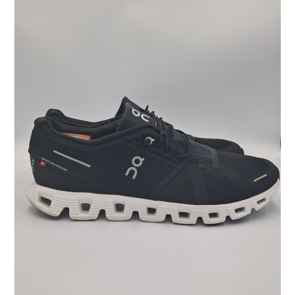 Size 11.5 - On Running Cloud 5 Black White - 59.98919 - RETAIL $335 - Picture 6 of 9
